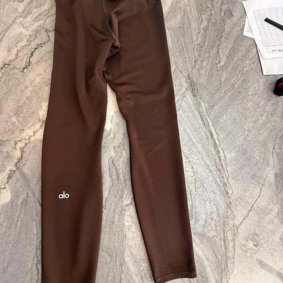 7/8 High-Waist Airlift Legging (Medium) - Picture 7 of 8